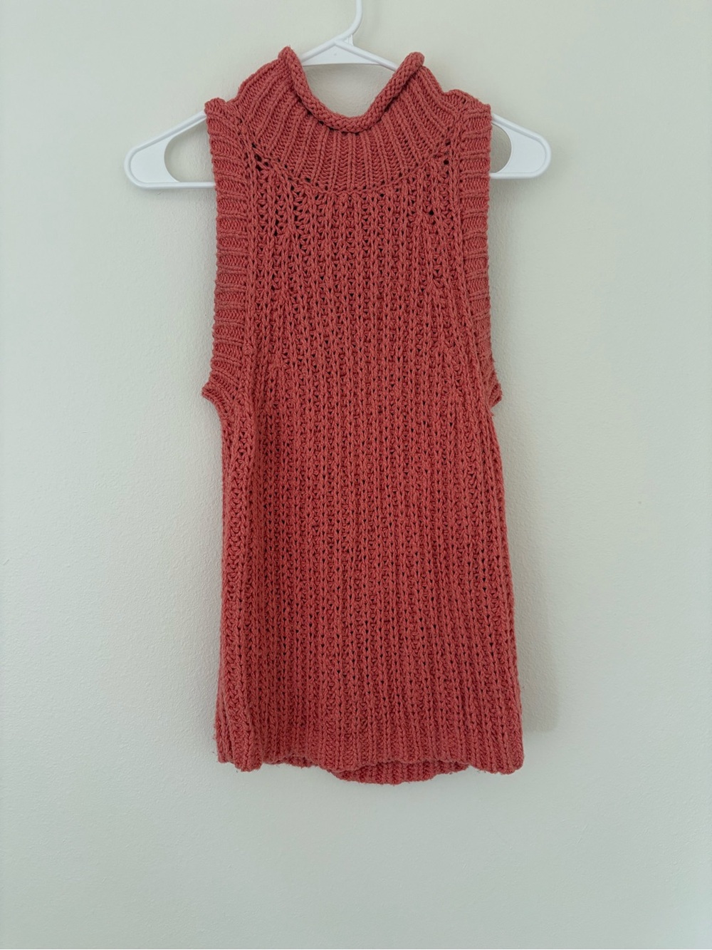 Moth Anthropologie Knitted Sleeveless Cotton Linen Sweater Salmon Mock Neck Top
